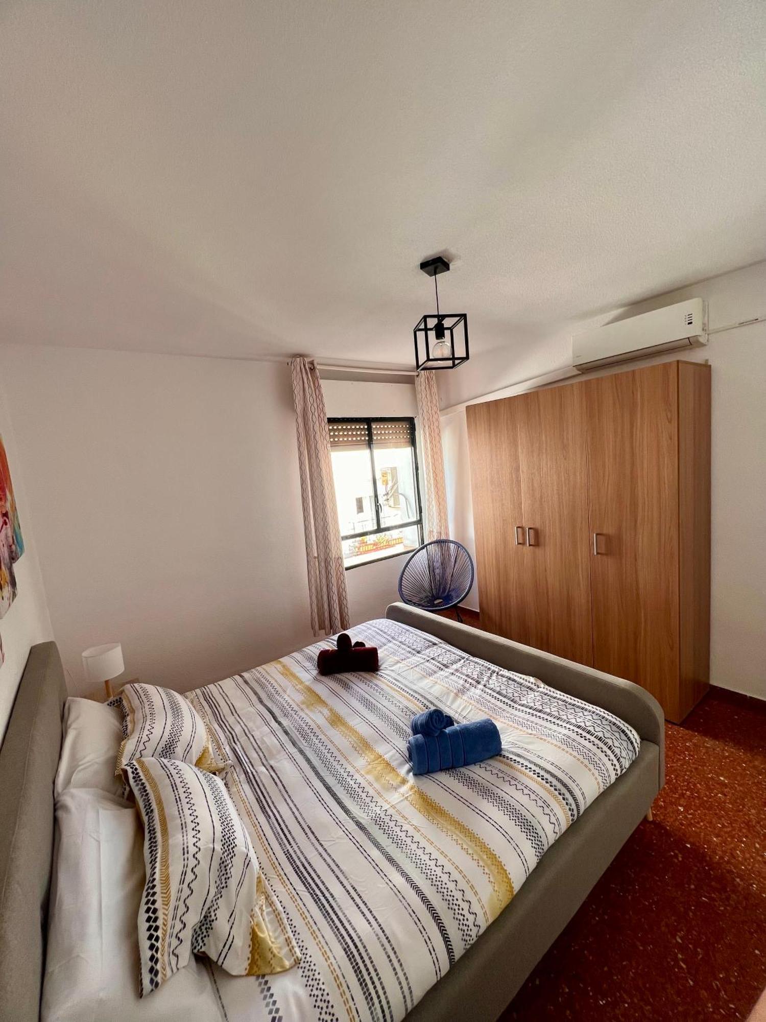Amplio Apartamento Familiar Con Parking Privado En Pleno Centro De Córdoba Exterior foto