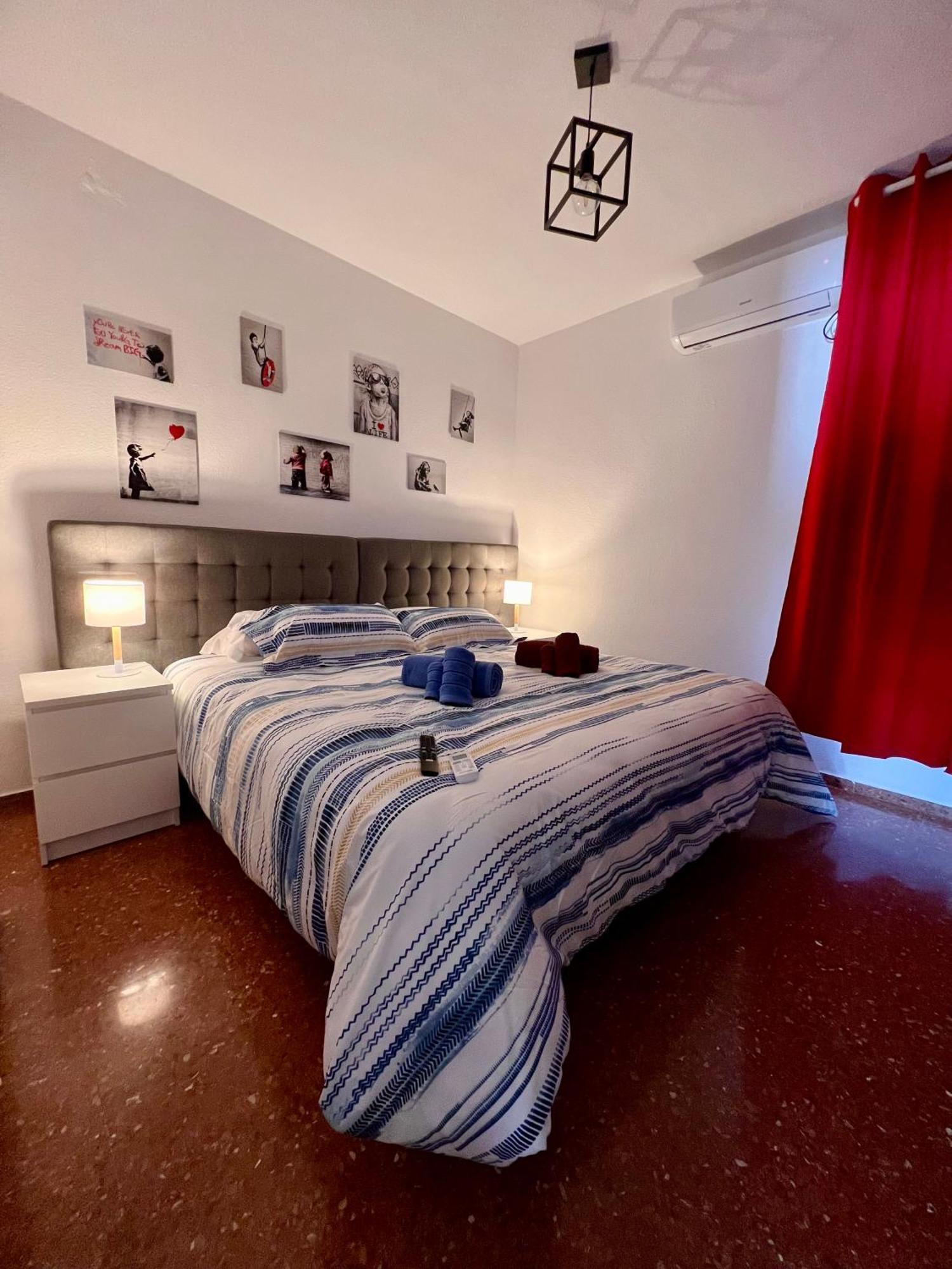 Amplio Apartamento Familiar Con Parking Privado En Pleno Centro De Córdoba Exterior foto