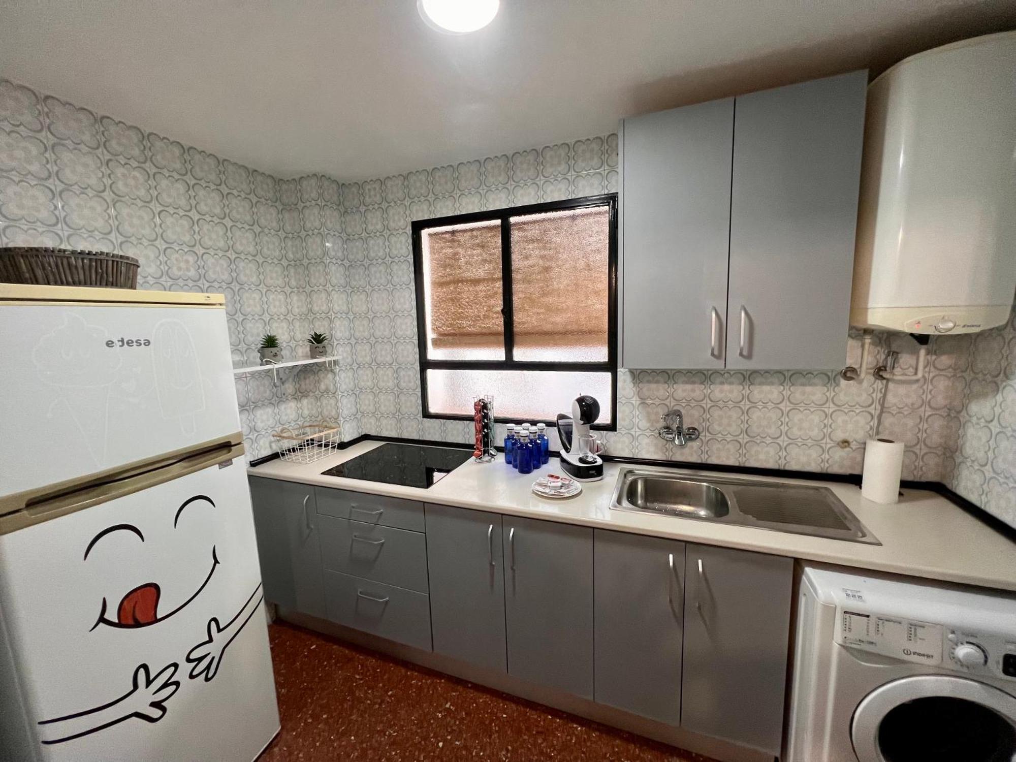 Amplio Apartamento Familiar Con Parking Privado En Pleno Centro De Córdoba Exterior foto