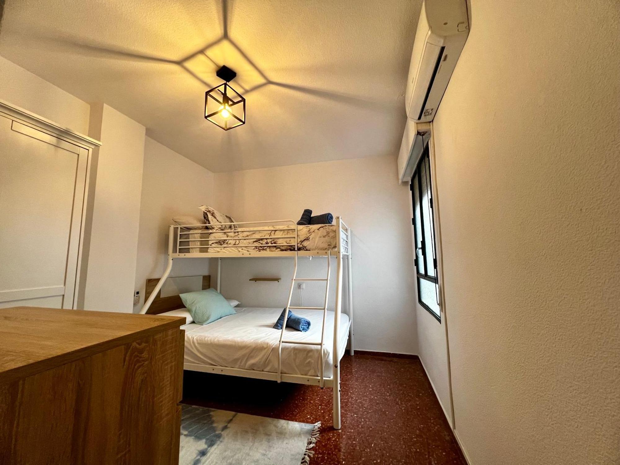 Amplio Apartamento Familiar Con Parking Privado En Pleno Centro De Córdoba Exterior foto