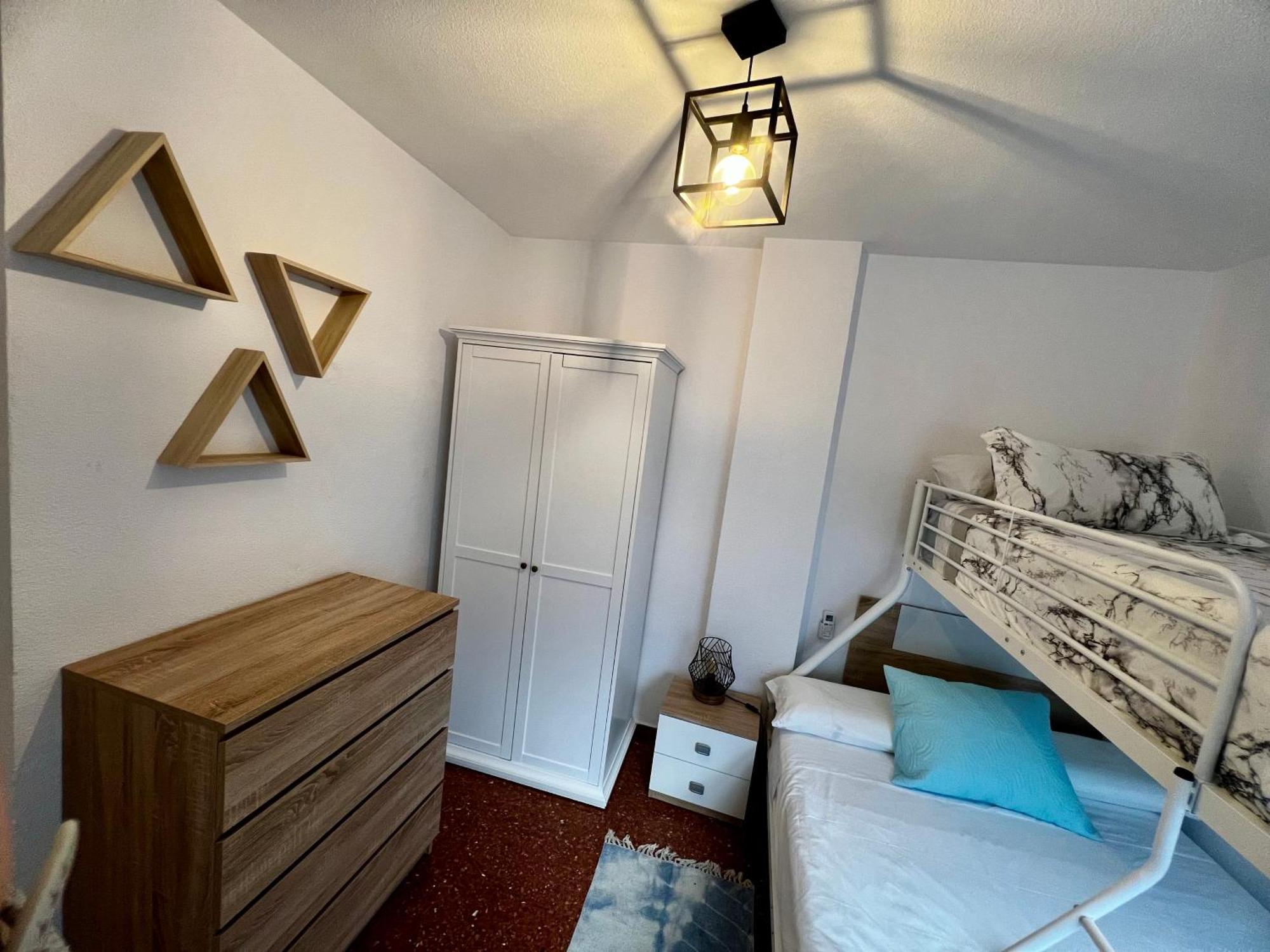 Amplio Apartamento Familiar Con Parking Privado En Pleno Centro De Córdoba Exterior foto