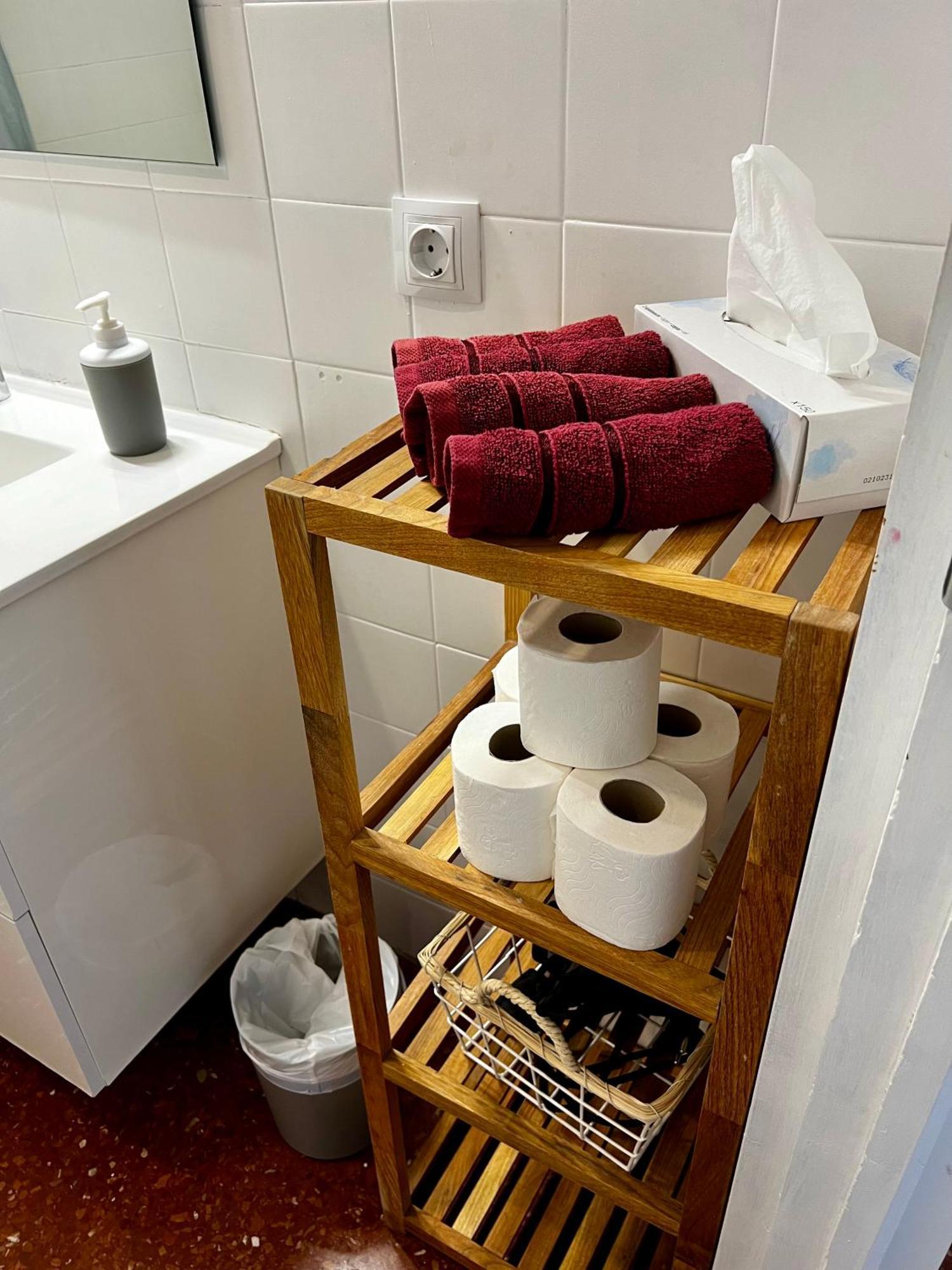 Amplio Apartamento Familiar Con Parking Privado En Pleno Centro De Córdoba Exterior foto