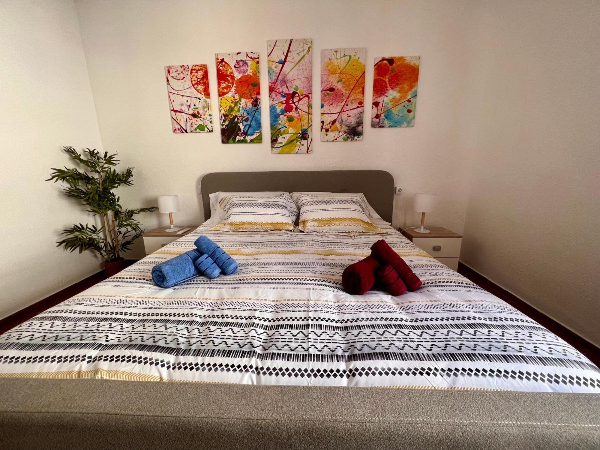 Amplio Apartamento Familiar Con Parking Privado En Pleno Centro De Córdoba Exterior foto