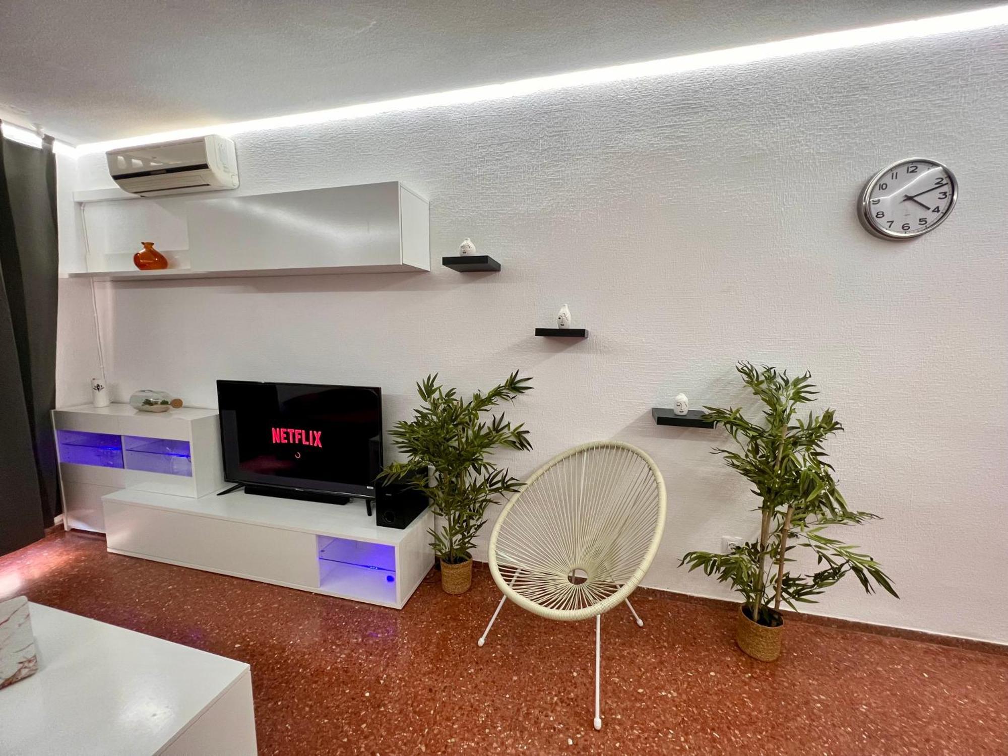 Amplio Apartamento Familiar Con Parking Privado En Pleno Centro De Córdoba Exterior foto