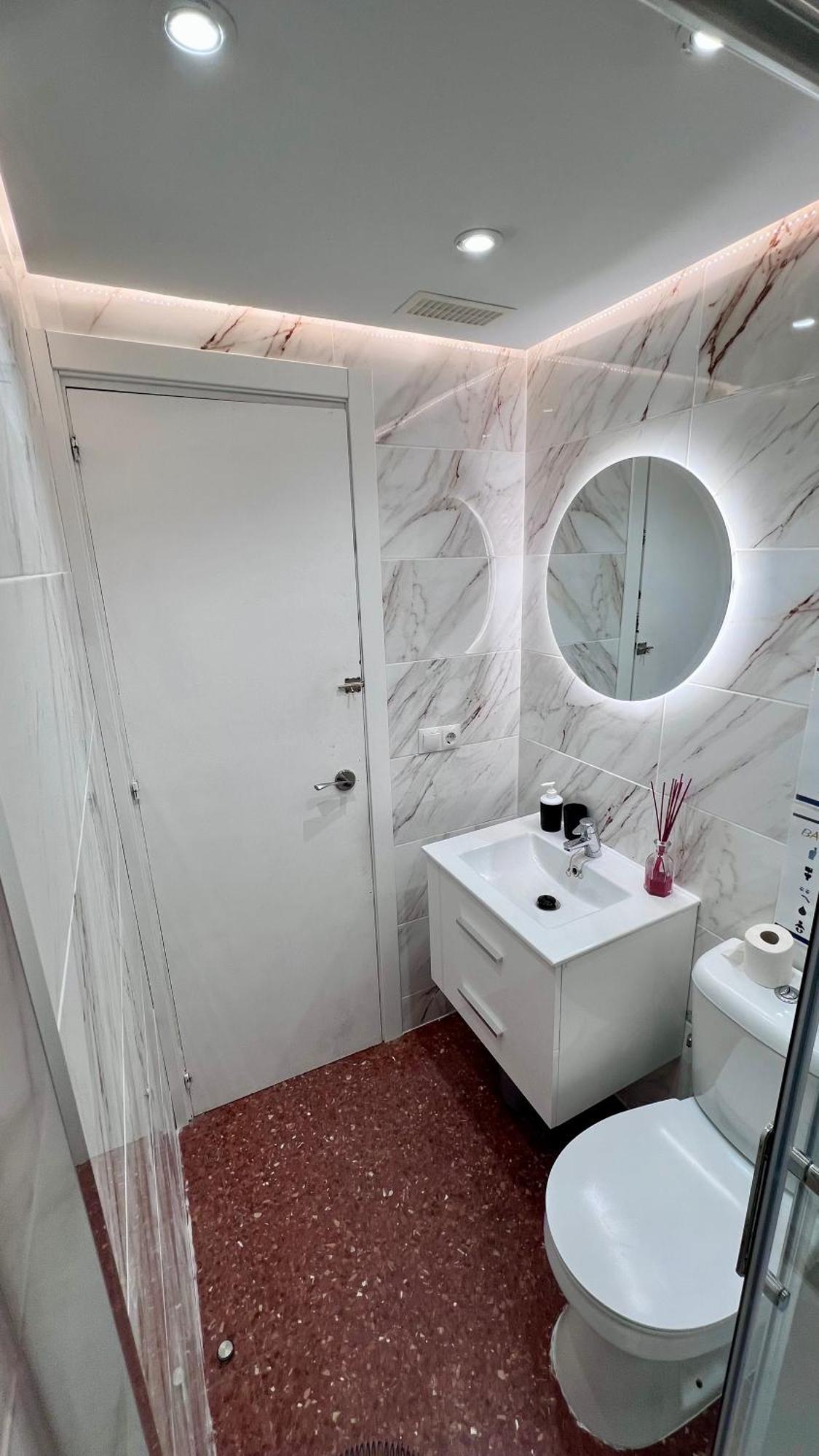 Amplio Apartamento Familiar Con Parking Privado En Pleno Centro De Córdoba Exterior foto